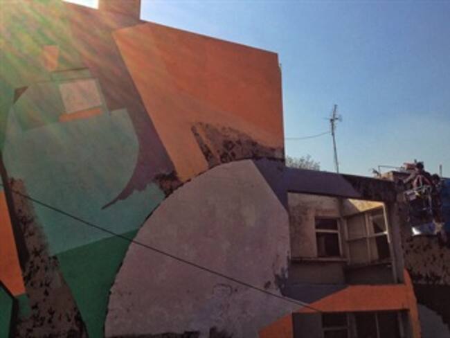 La intervención de Kofie en la Roma: un proyecto de All City Canvas e Impact Hub