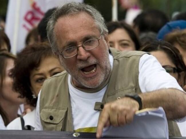 Pide Sicilia renuncia de García Luna