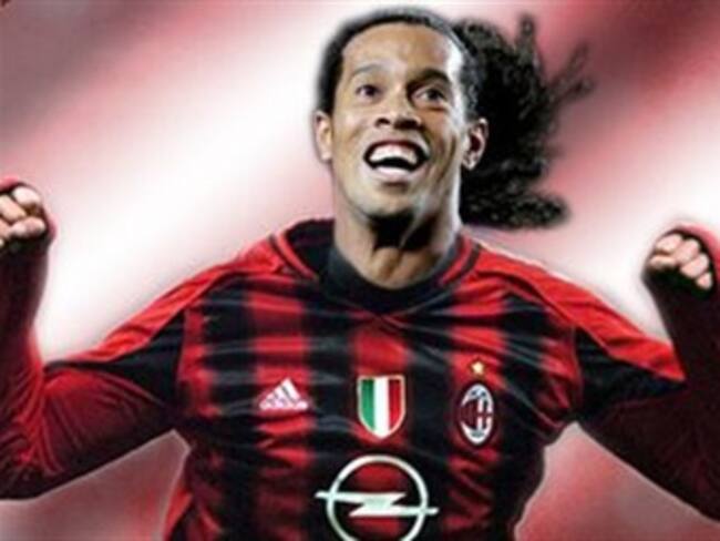 Saldría Ronaldinho del Milán a final de temporada