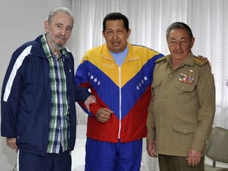 Muerte de Chávez abre posible reducción de ayuda a Cuba: expertos