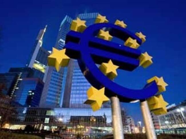 Discute zona euro cómo enfrentar deuda de Irlanda