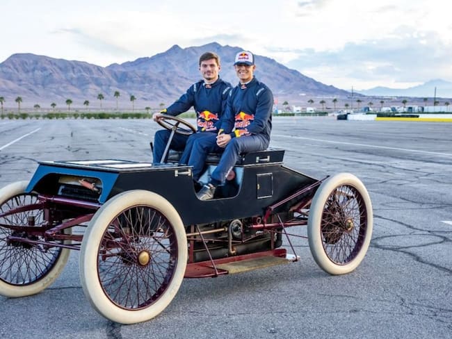 Verstappen vs Lindblad: El día que un novato de Red Bull venció al campeón de la F1