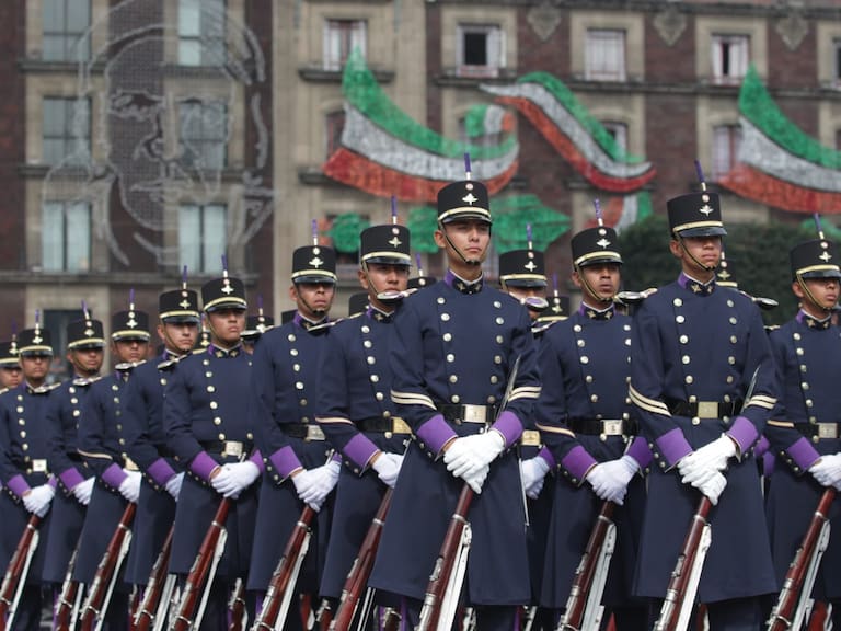 Desfile Cívico Militar el 16 de septiembre