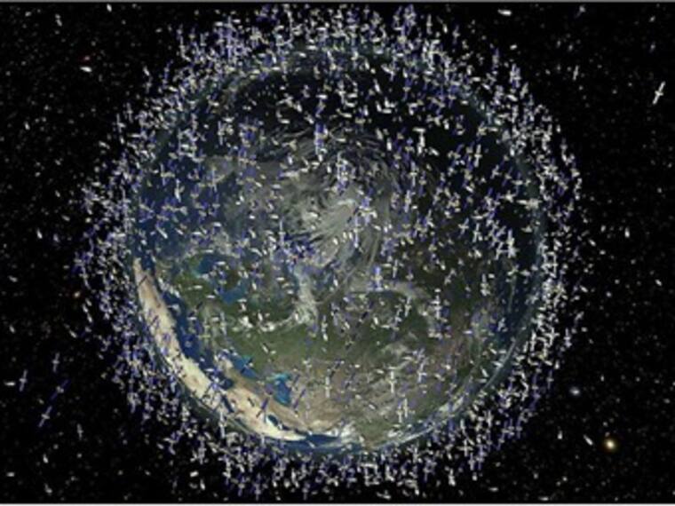 Basura espacial. José Franco, director de Divulgación de la Ciencia de la UNAM. 08/05/13