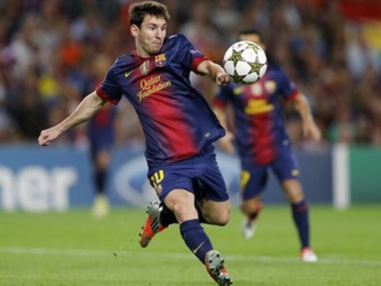 Sufre Messi fuerte golpe y está en duda para juego ante Málaga