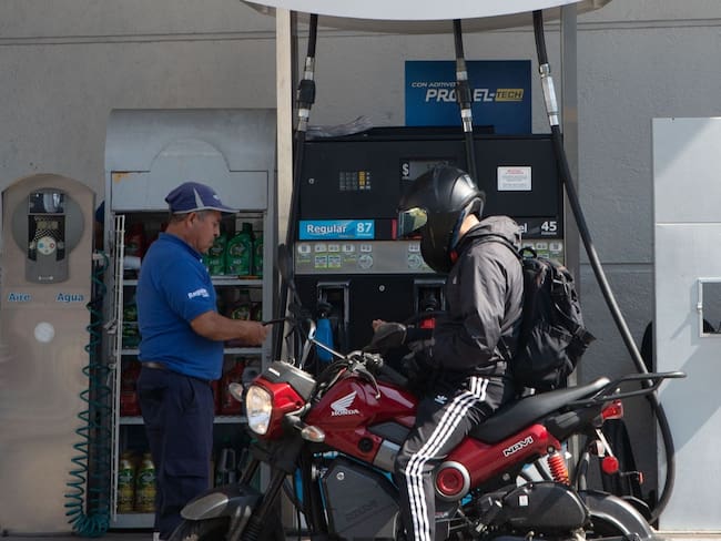 ¿Cómo impactará la reducción de comisiones en pago de gasolina con tarjeta o vales?