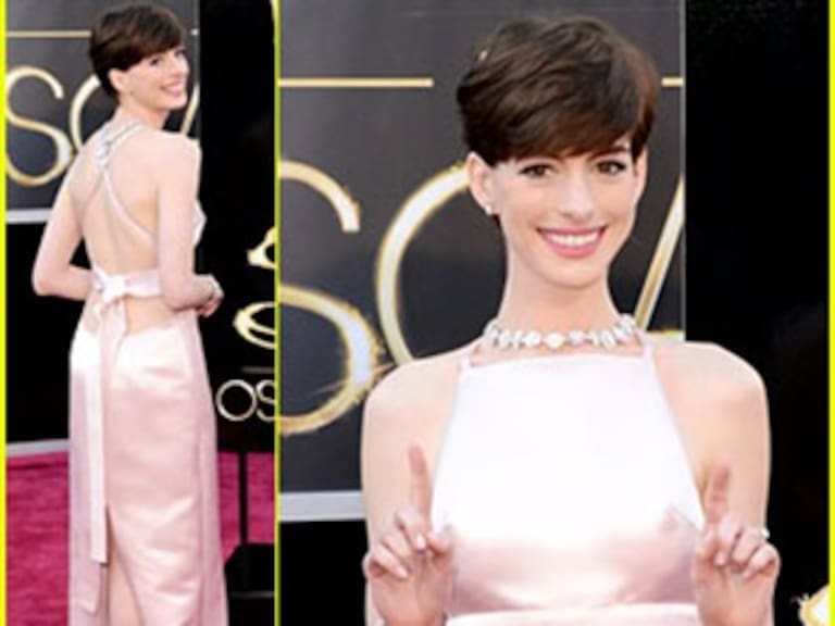 Ofrece Anne Hathaway disculpas por el vestido que usó en los Oscar