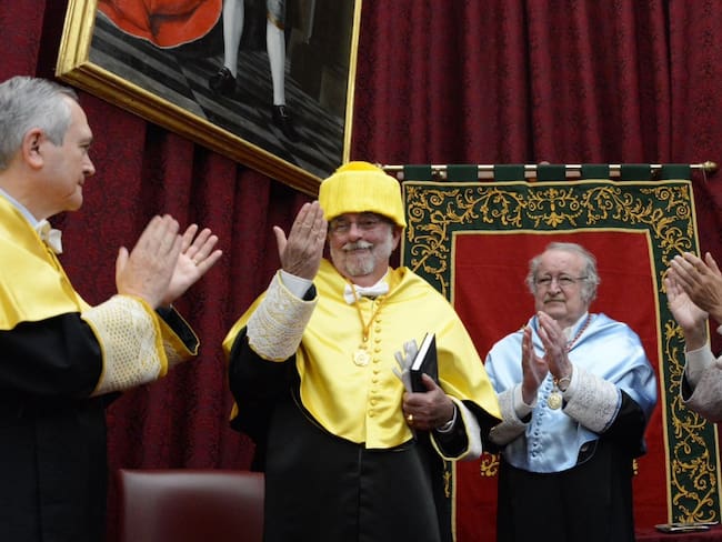Enrique Graue recibe doctorado honoris causa por la Universidad de Sevilla