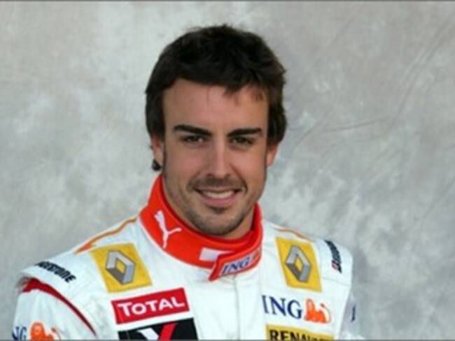 'Mercedes y Red Bull se merecen sus éxitos': Alonso