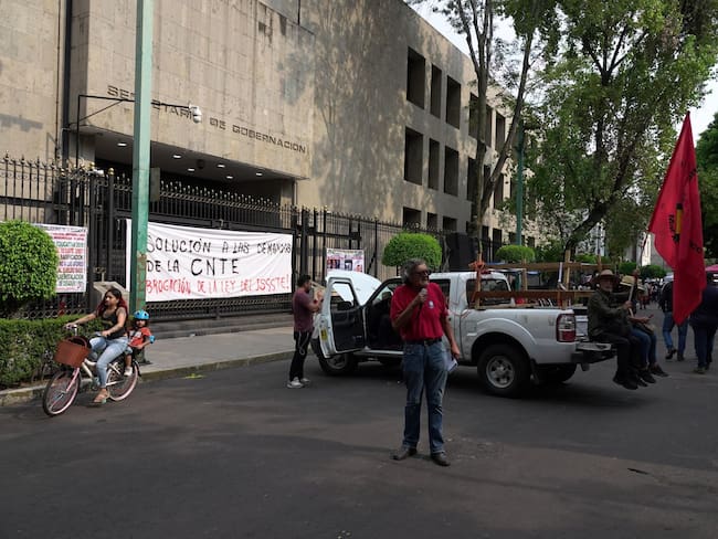 Se movilizan integrantes de la CNTE en varios puntos de la CDMX