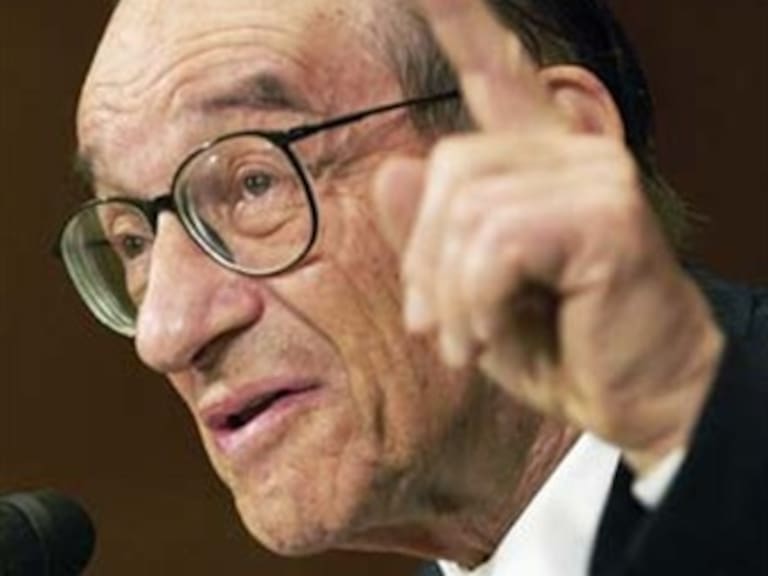 EU necesita apoyos del gobierno y privados para recuperación económica: Greenspan
