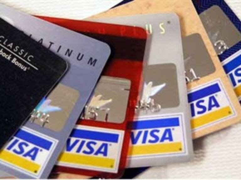 Acelera Banxico reembolso en fraude de tarjetas de crédito