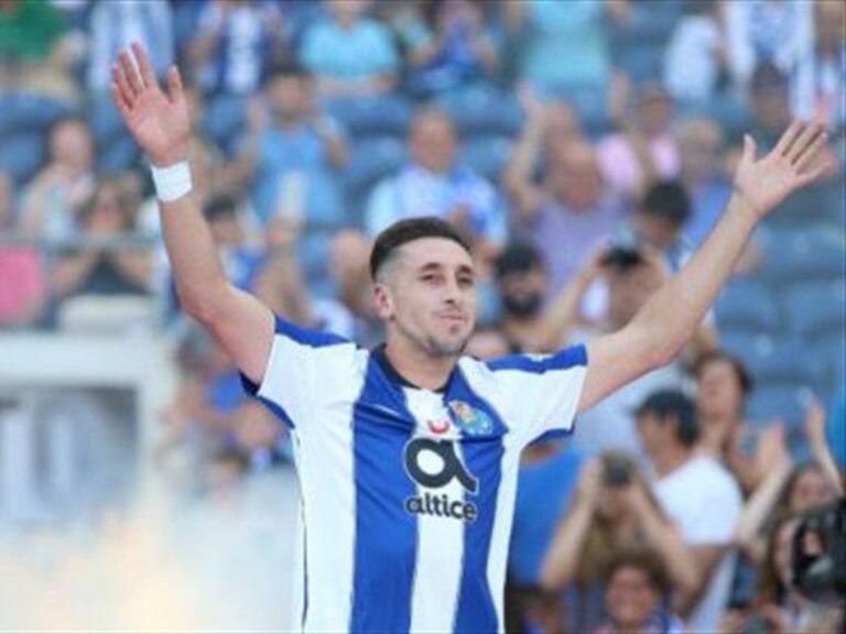 La Roma va por Héctor Herrera