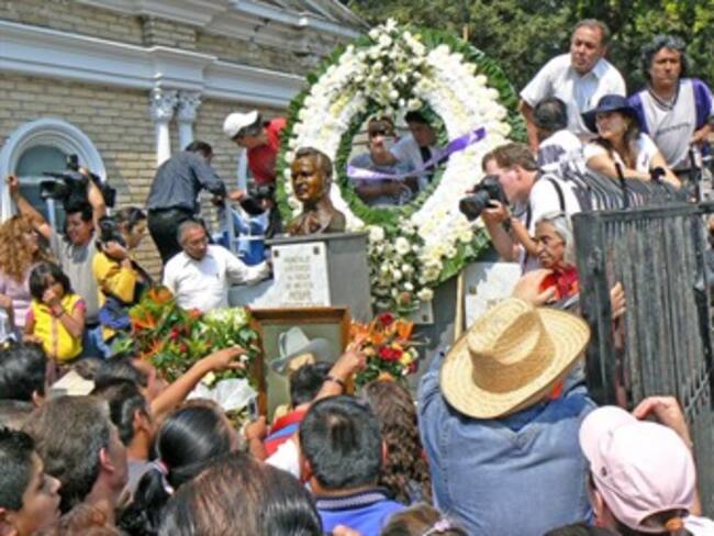 Conmemoran 56 aniversario luctuoso de Pedro Infante