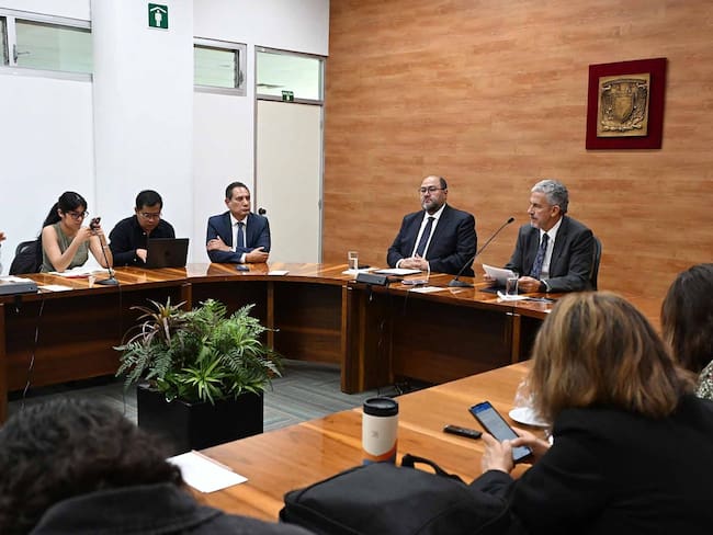 Examen UNAM: se detectaron redes y empresas que vendían preguntas, hay carpetas de investigación, afirma el abogado Hugo Concha