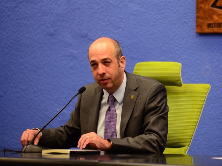 #Entrevista con Dr. Pedro Salazar Ugarte