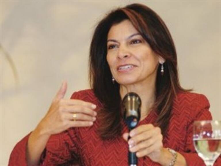 Confirma Vaticano audiencia del Papa con Laura Chinchilla