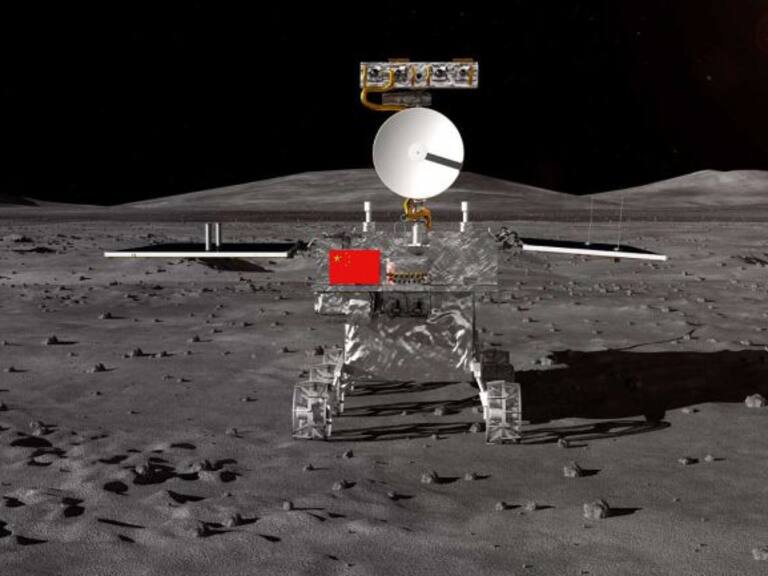 China capta las primeras imágenes de la cara oculta de la Luna