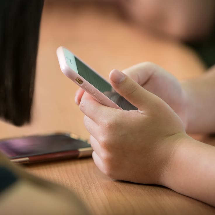 Diputados preparan foros para regular inteligencia artificial, redes sociales y celulares en escuelas