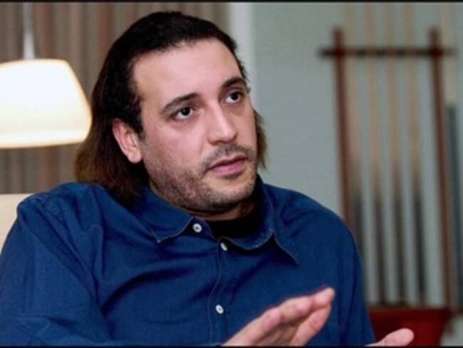 Detienen a hijo de Gadafi