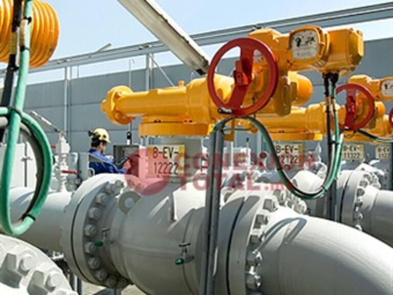 Descubre Pemex yacimiento de gas natural en Golfo de México
