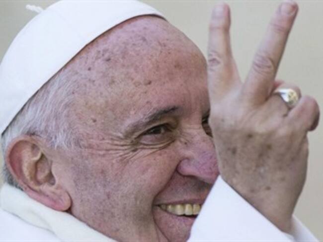 ¿Cómo viven las redes sociales la llegada del Papa Francisco?