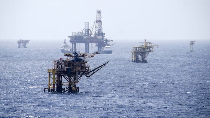Pemex y Petrobras explorarán aguas profundas para rescatar el yacimiento Cantarell
