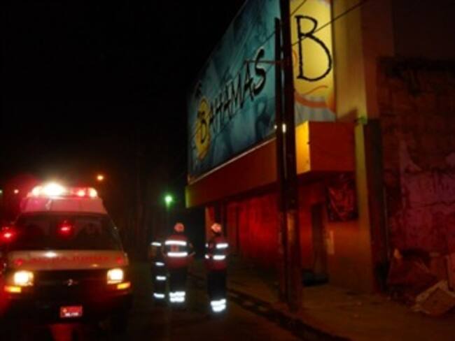 Matan a dos afuera de bar en Edomex