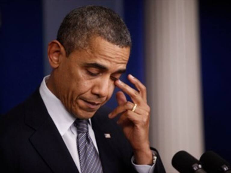 Urge Obama a voto bipartidista para evitar el “precipicio fiscal”