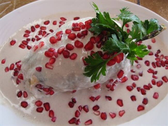 Chiles en Nogada.'Para hacer hambre' con Inés Saavedra