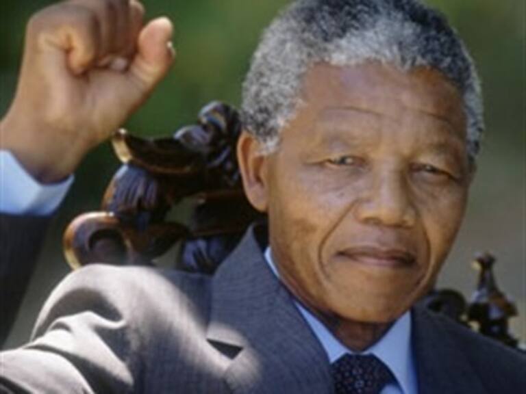 Pasa Mandela cuarto día hospitalizado