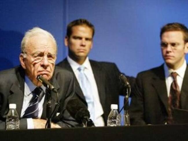 Murdoch, acusado de mentiroso, en primera línea en caso de escuchas