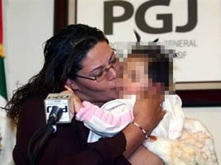 Cae otro médico por tráfico de bebés