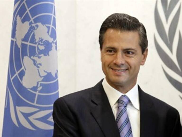 Invita EPN a invertir en sector energético y de infraestructura