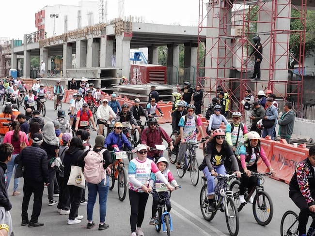 Es mejor acostumbrarse a la ciclovía de Tlalpan, pero el paso elevado no tiene razón de ser