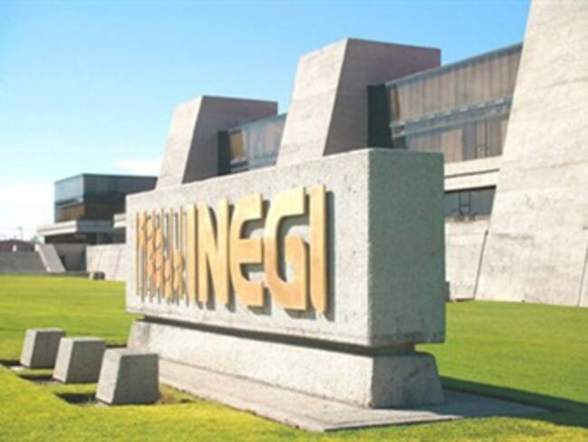 Reporta INEGI superávit en balanza comercial de febrero