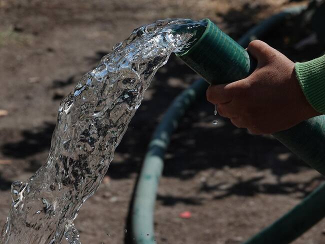 Coespris alerta por presencia de bacterias fecales en agua purificada en este estado