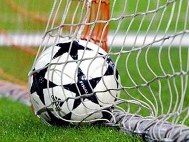 Investiga UEFA 40 casos de arreglos de partidos