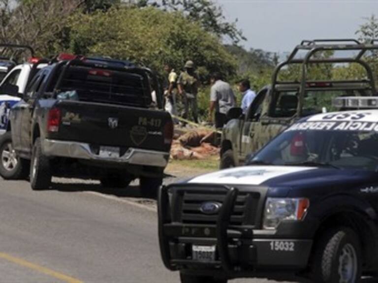Hallan siete cadáveres en vehículo abandonado en Tampico