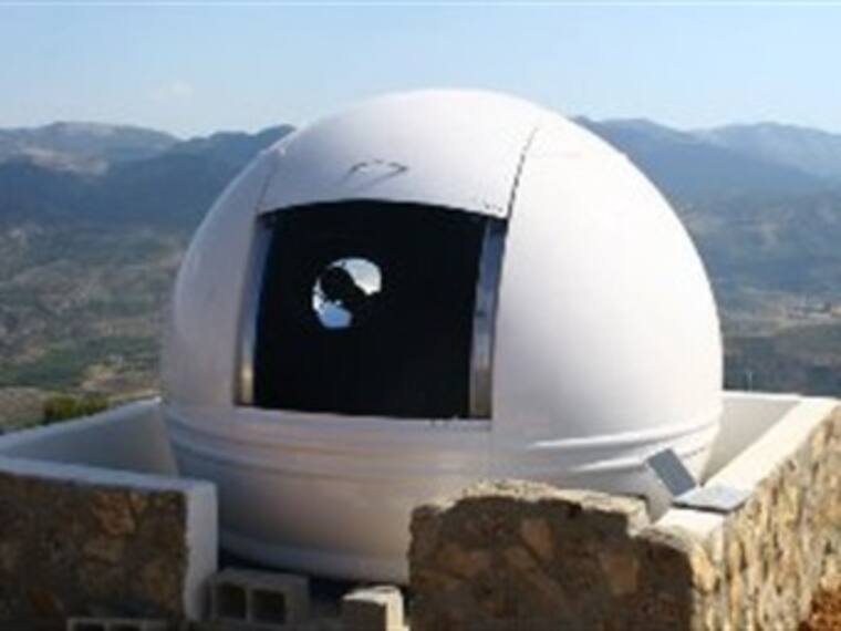 Telescopios robóticos. José Franco, director de Divulgación de la Ciencia de la UNAM. 22/05/13