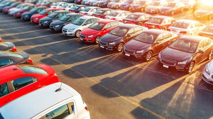 Venta de vehículos en México crece 2.3% en agosto y supera el millón