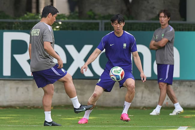 Selección Corea del Sur entrena en Verde Valle