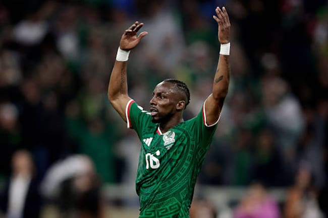 Julián Quiñones en el Estadio Ciudad de México