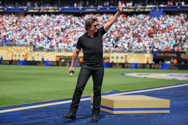 Tom Cruise