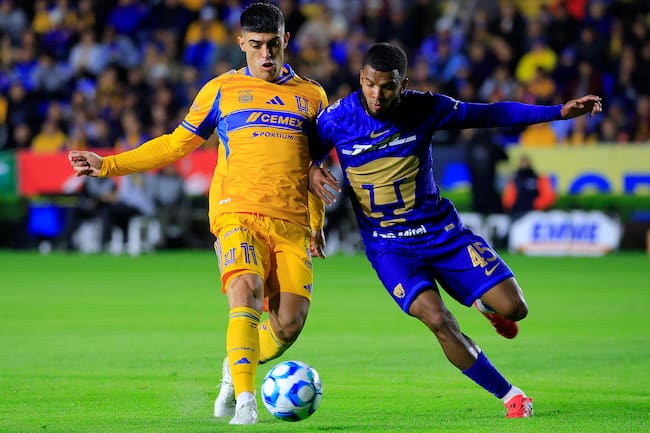 Tigres vs Pumas
