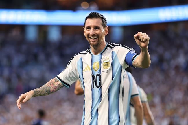 Lionel Messi celebrando el segundo gol de Argentina