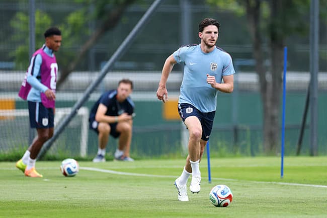 Declan Rice entrenando