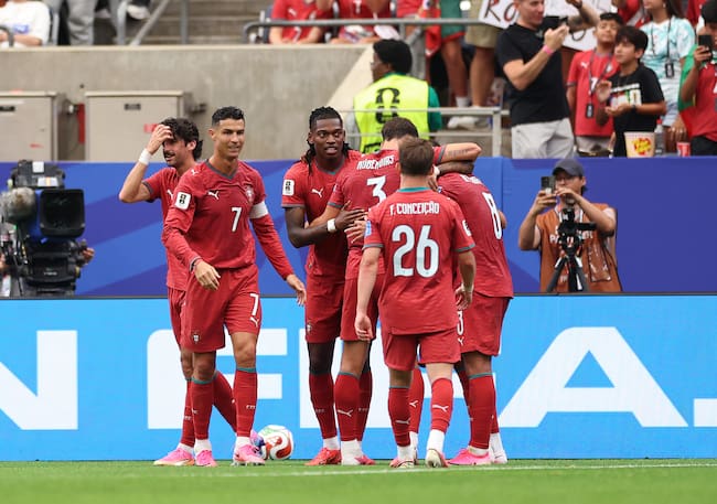 Rafael Leao Goleada Portugal