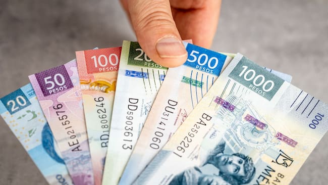El SAT monitorea transferencias entre familiares. Si prestas dinero a tu hermano, podrías enfrentar sanciones si no cumples ciertos requisitos.