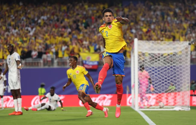 Luis Díaz después de la anotación de Colombia